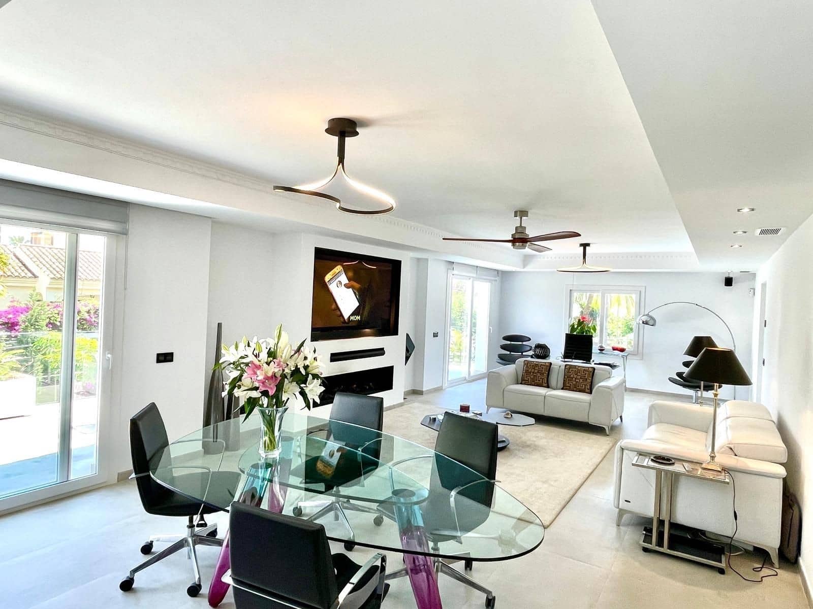 Chalet de 10 habitaciones en Benahavís en venta con piscina garaje - 4.200.000 € (Ref: 8970479)