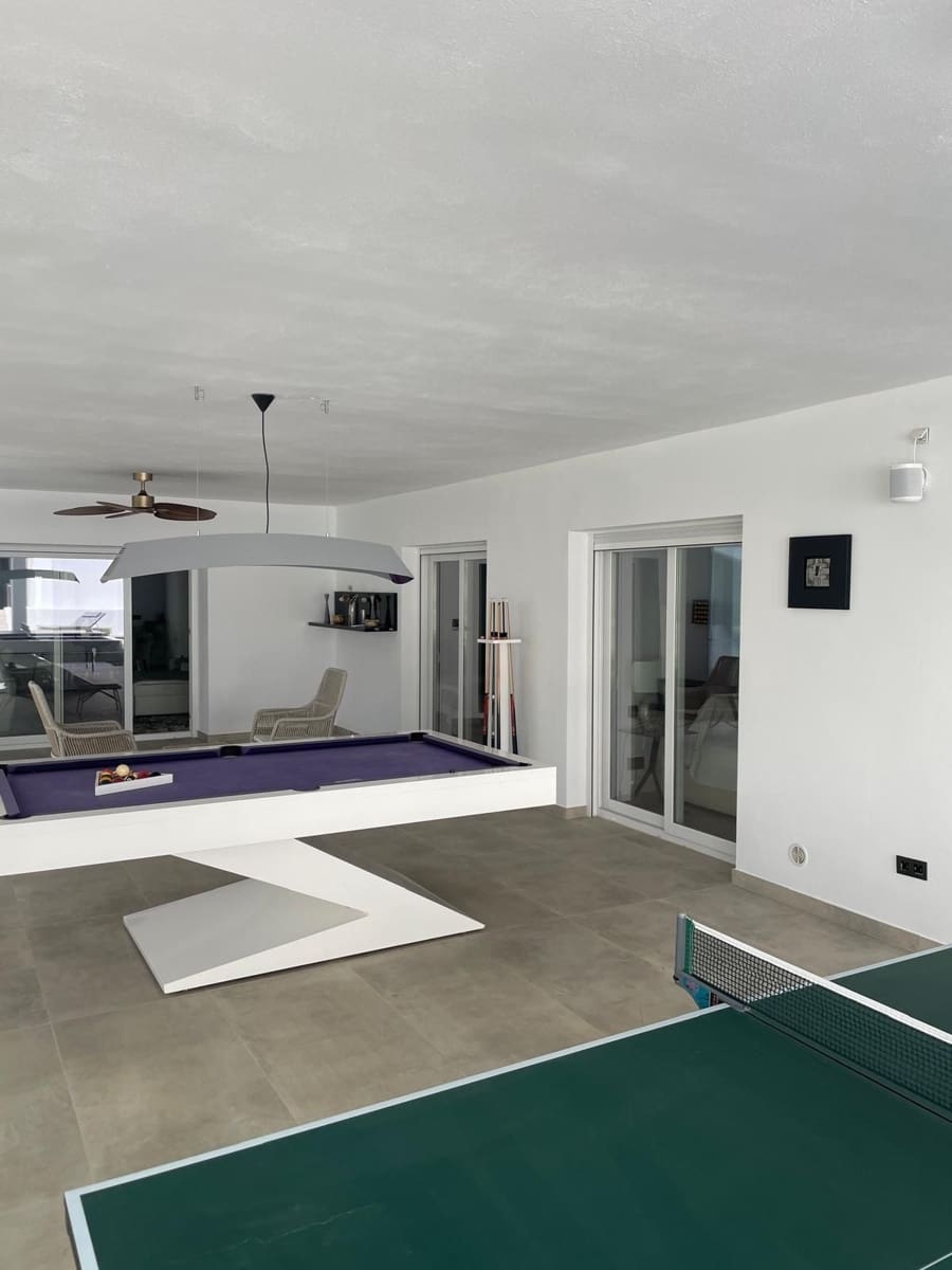 Chalet de 10 habitaciones en Benahavís en venta con piscina garaje - 4.200.000 € (Ref: 8970479)