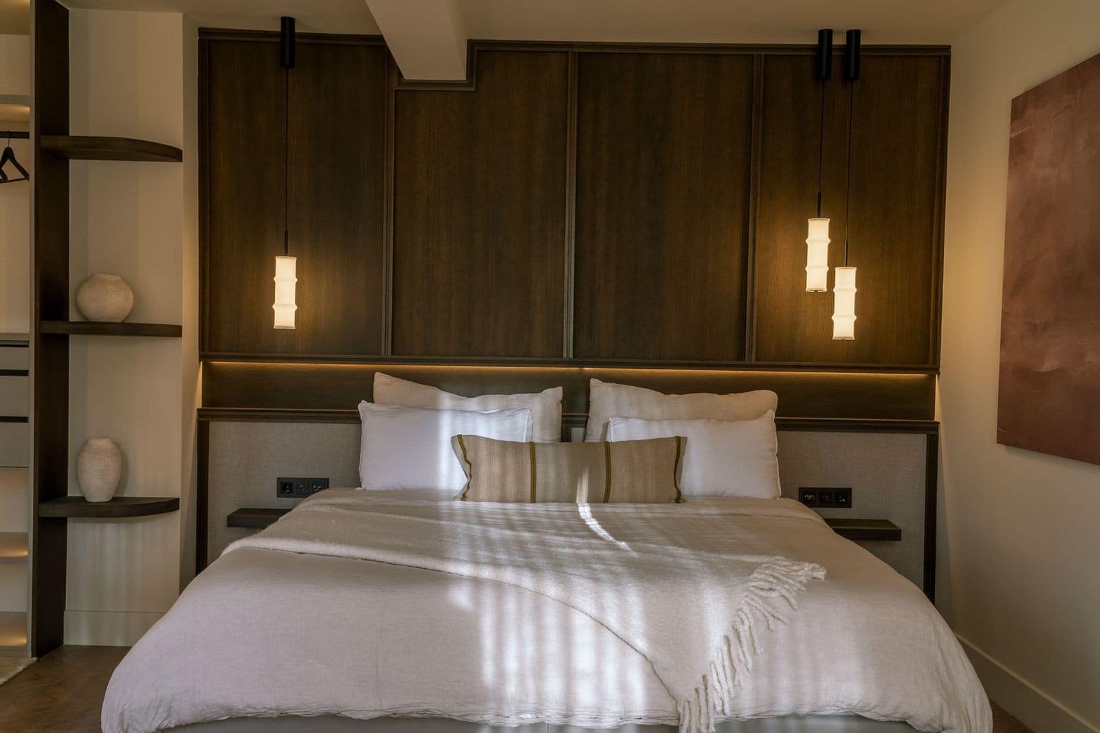 5 bedroom Villa for sale in Nueva Andalucia with pool garage - € 4,850,000 (Ref: 8970481)