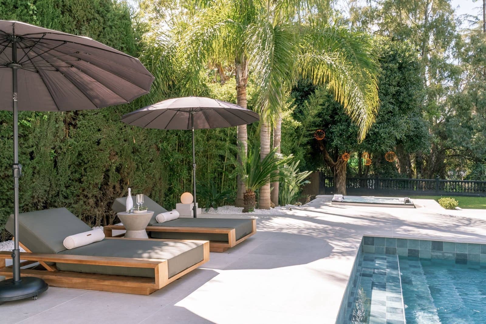 5 bedroom Villa for sale in Nueva Andalucia with pool garage - € 4,850,000 (Ref: 8970481)