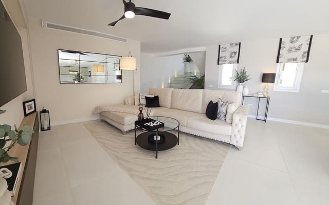 4 sypialnia Willa na sprzedaż w La Cala de Mijas, Mijas z basenem garażem - 1 795 000 € (Ref: 8976251)