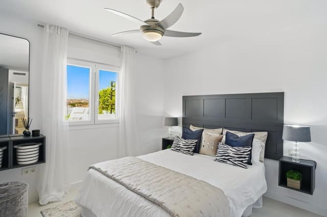 4 sypialnia Willa na sprzedaż w La Cala de Mijas, Mijas z basenem garażem - 1 795 000 € (Ref: 8976251)
