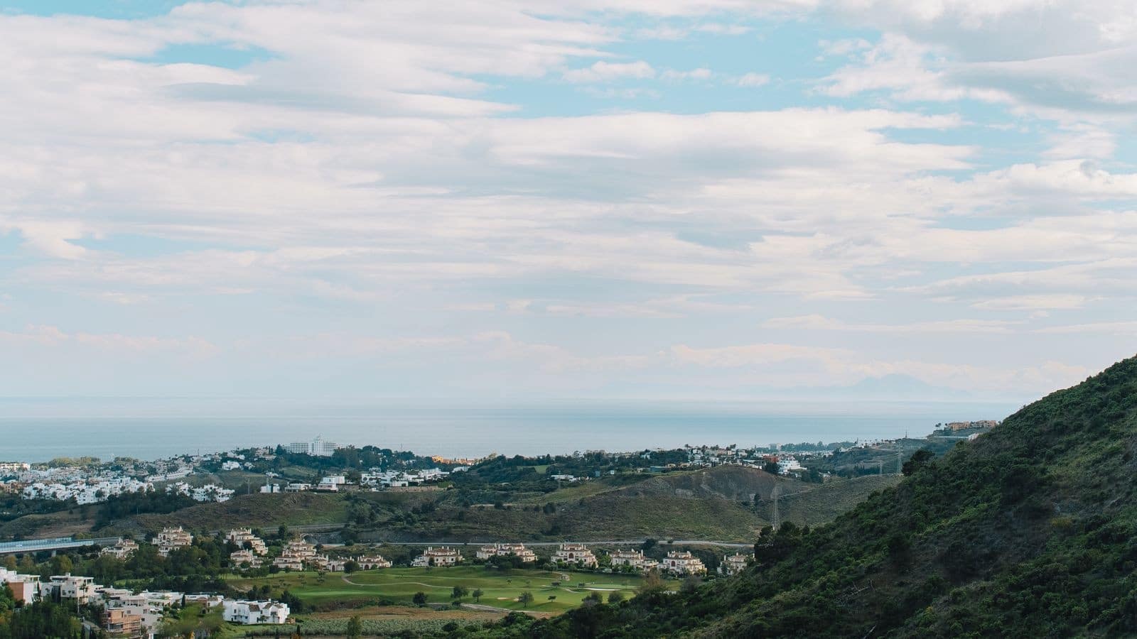 3 sovrum Hus till salu i Benahavis med pool garage - 670 000 € (Ref: 8988311)