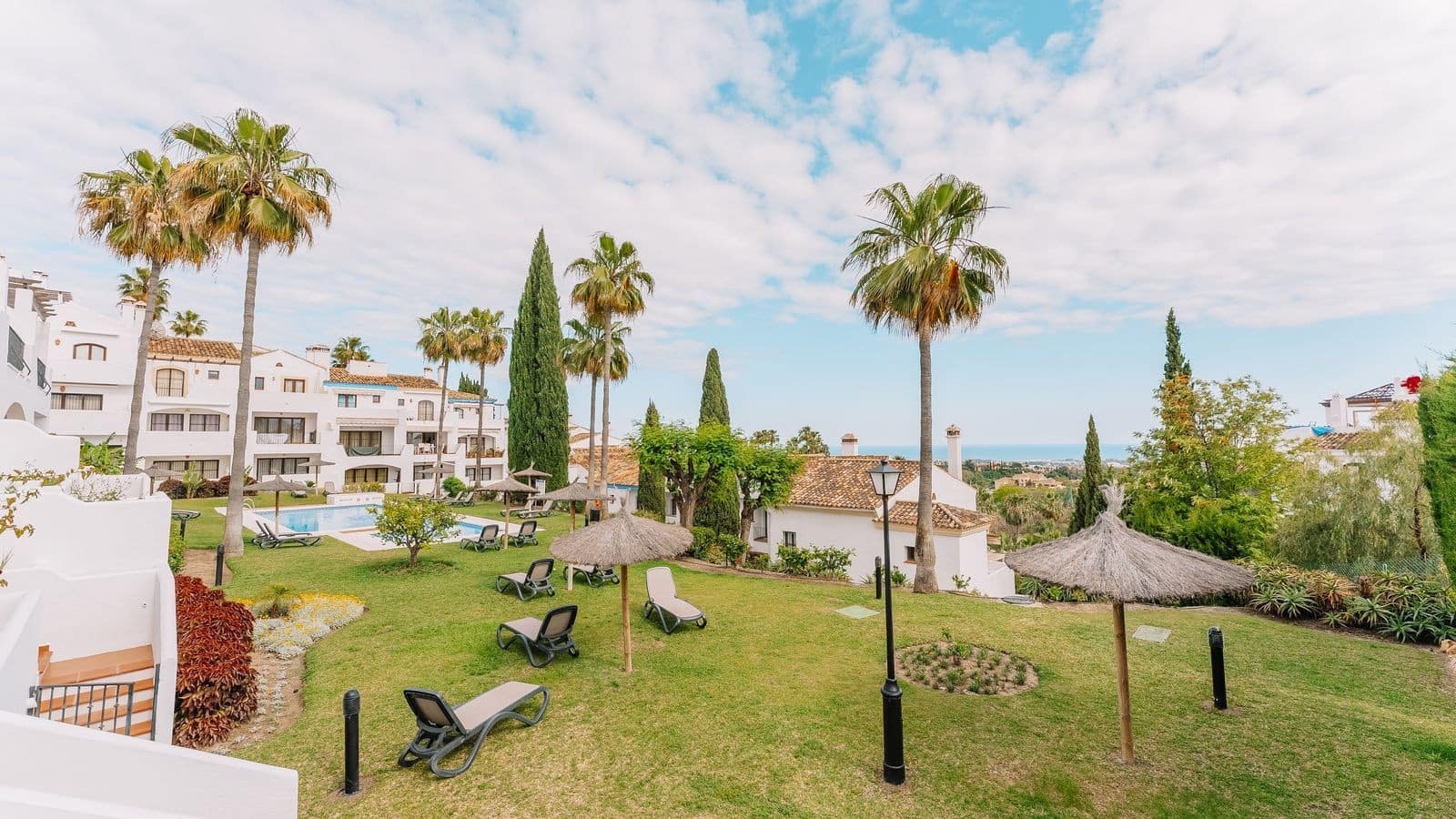 3 sovrum Hus till salu i Benahavis med pool garage - 670 000 € (Ref: 8988311)