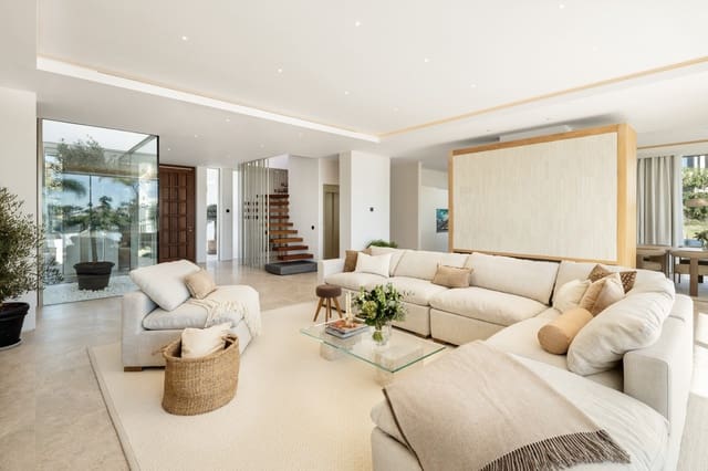 6 bedroom Villa for sale in Marbella with pool garage - € 10,950,000 (Ref: 8988314)