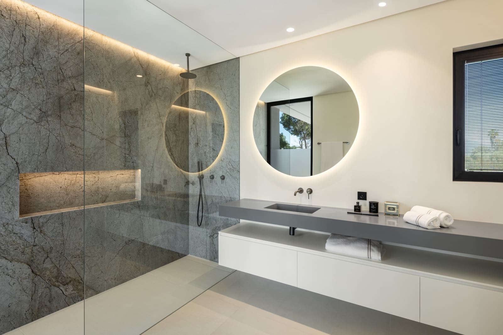 6 sypialnia Willa na sprzedaż w Marbella z basenem garażem - 8 500 000 € (Ref: 8992495)