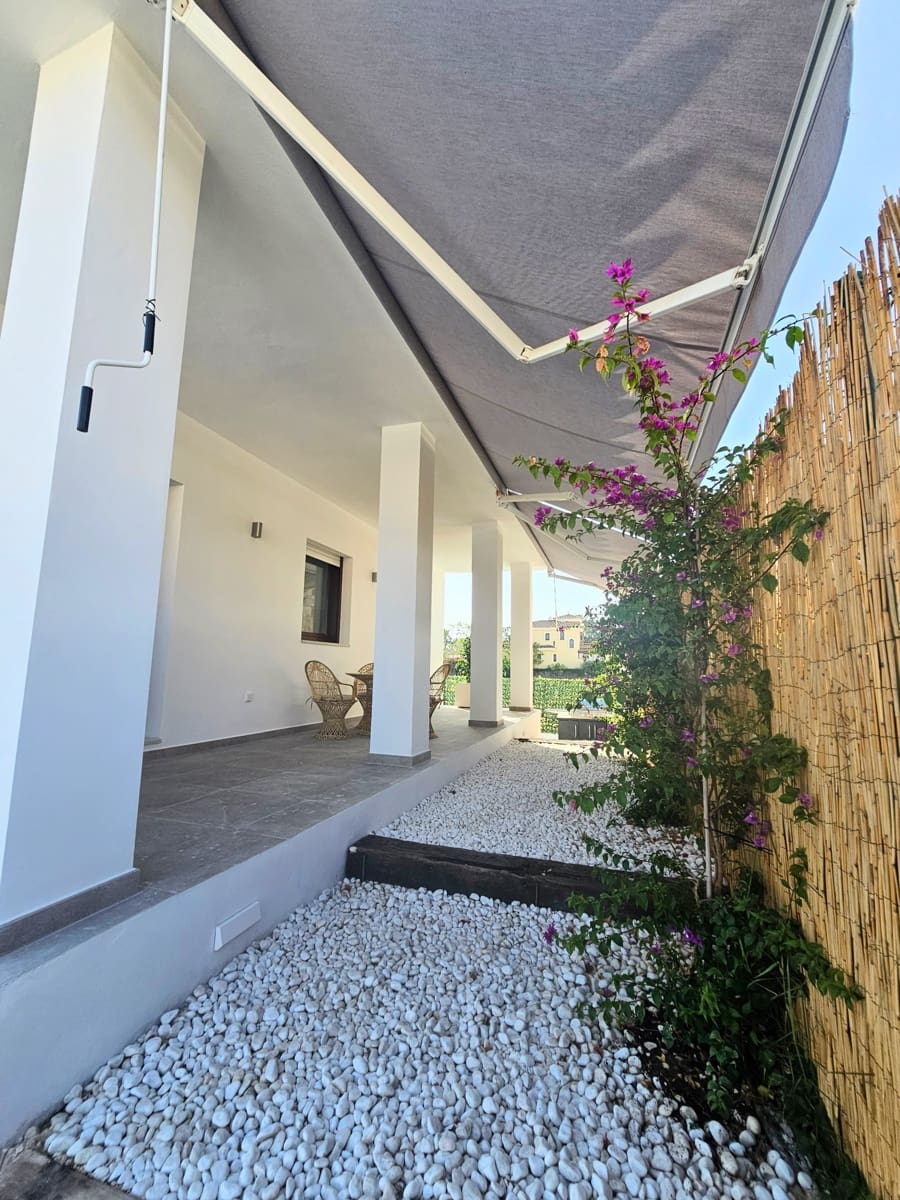 Chalet de 5 habitaciones en La Cala de Mijas en venta con piscina garaje - 1.590.000 € (Ref: 8992497)