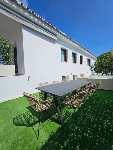 5 soveværelse Villa til salg i La Cala de Mijas, Mijas med swimmingpool garage - € 1.590.000 (Ref: 8992497)