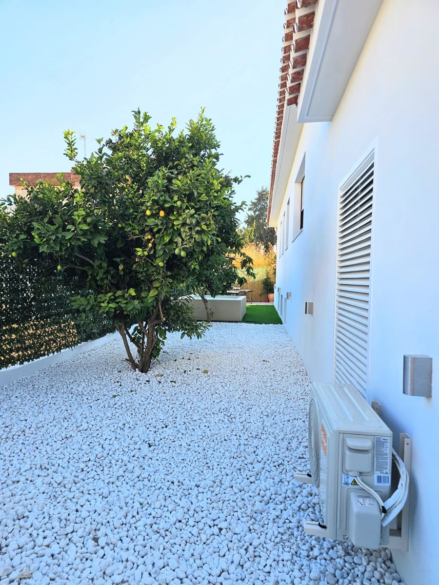 Chalet de 5 habitaciones en La Cala de Mijas en venta con piscina garaje - 1.590.000 € (Ref: 8992497)