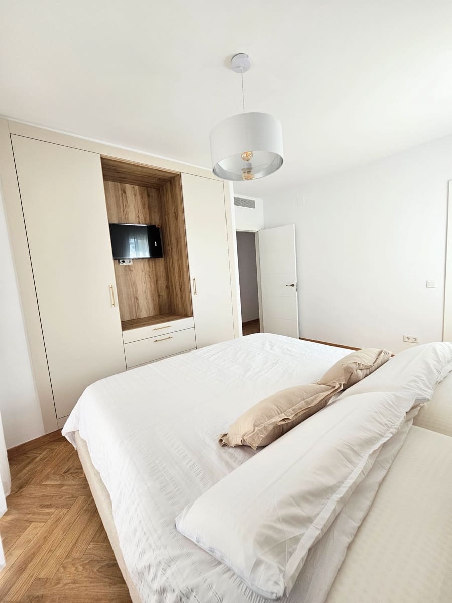 Chalet de 5 habitaciones en La Cala de Mijas en venta con piscina garaje - 1.590.000 € (Ref: 8992497)