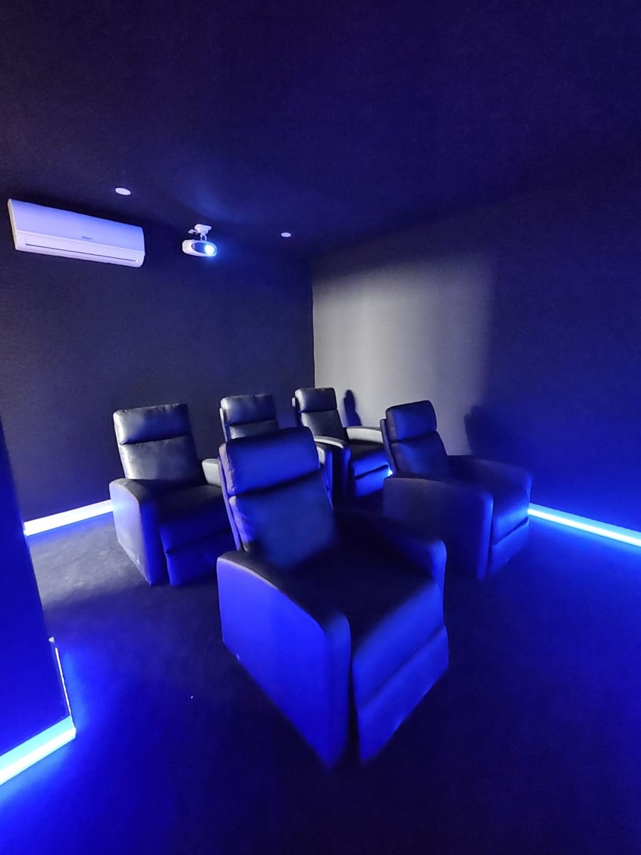 Chalet de 5 habitaciones en La Cala de Mijas en venta con piscina garaje - 1.590.000 € (Ref: 8992497)