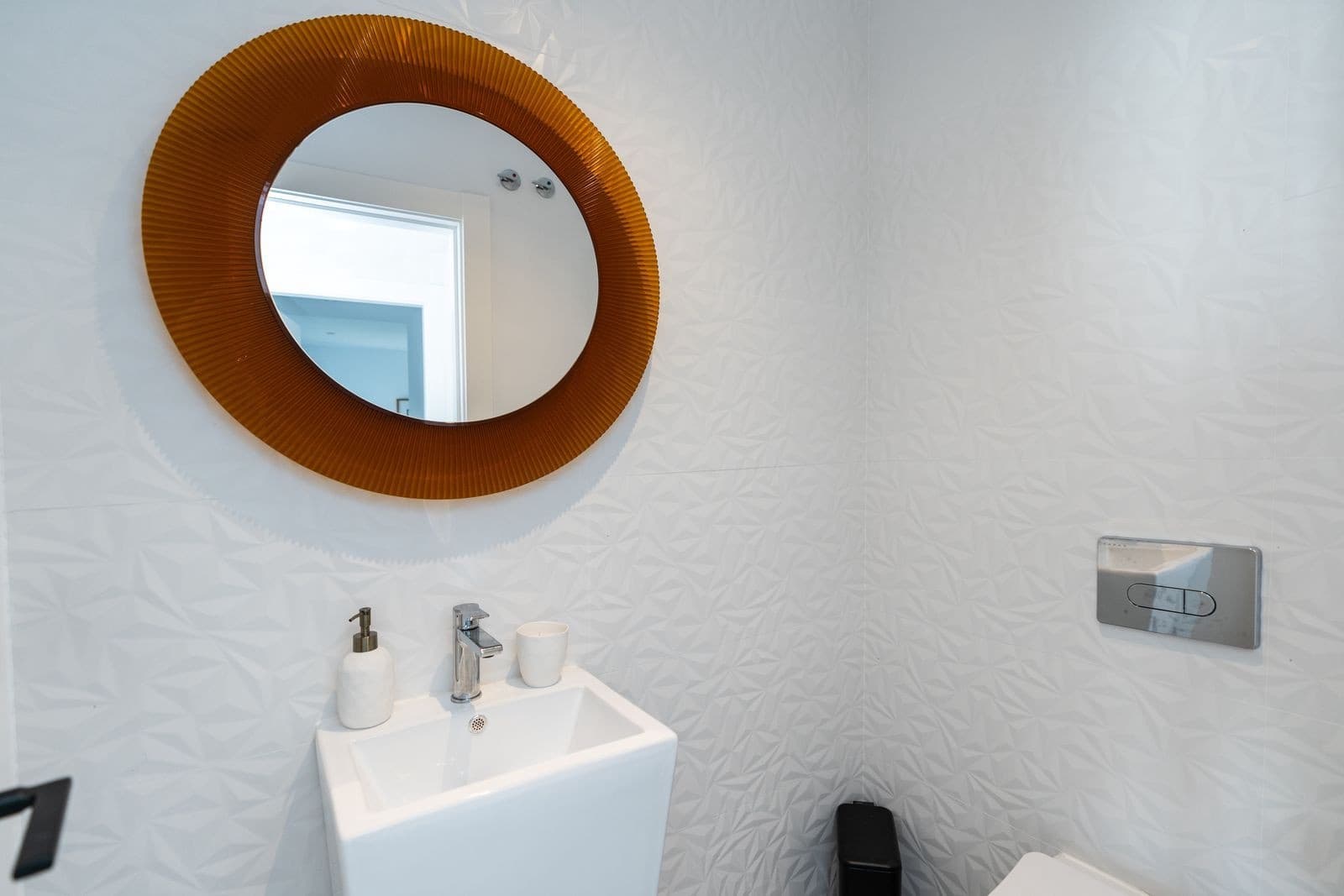 4 bedroom Villa for sale in Mijas Costa with pool garage - € 1,150,000 (Ref: 9001110)