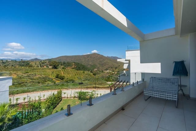 4 slaapkamer Villa te koop in Mijas Costa, Mijas met zwembad garage - € 1.150.000 (Ref: 9001110)
