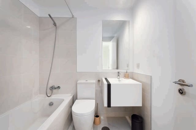 3 slaapkamer Penthouse te koop in Atalaya-Isdabe, Estepona met zwembad garage - € 1.195.000 (Ref: 9001115)