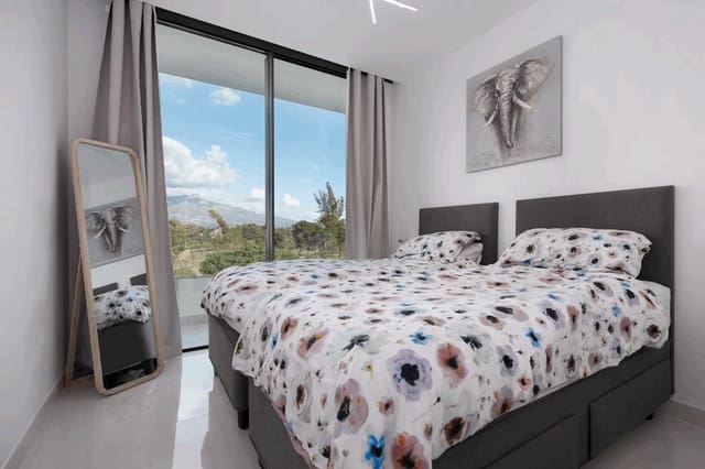 3 slaapkamer Penthouse te koop in Atalaya-Isdabe, Estepona met zwembad garage - € 1.195.000 (Ref: 9001115)