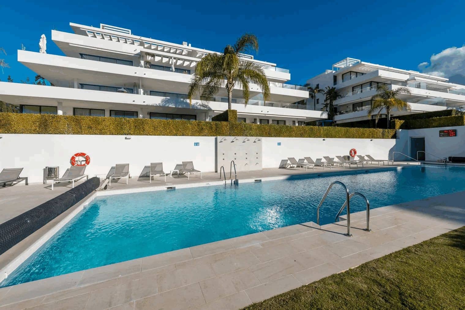 3 slaapkamer Penthouse te koop in Atalaya-Isdabe met zwembad garage - € 1.195.000 (Ref: 9001115)