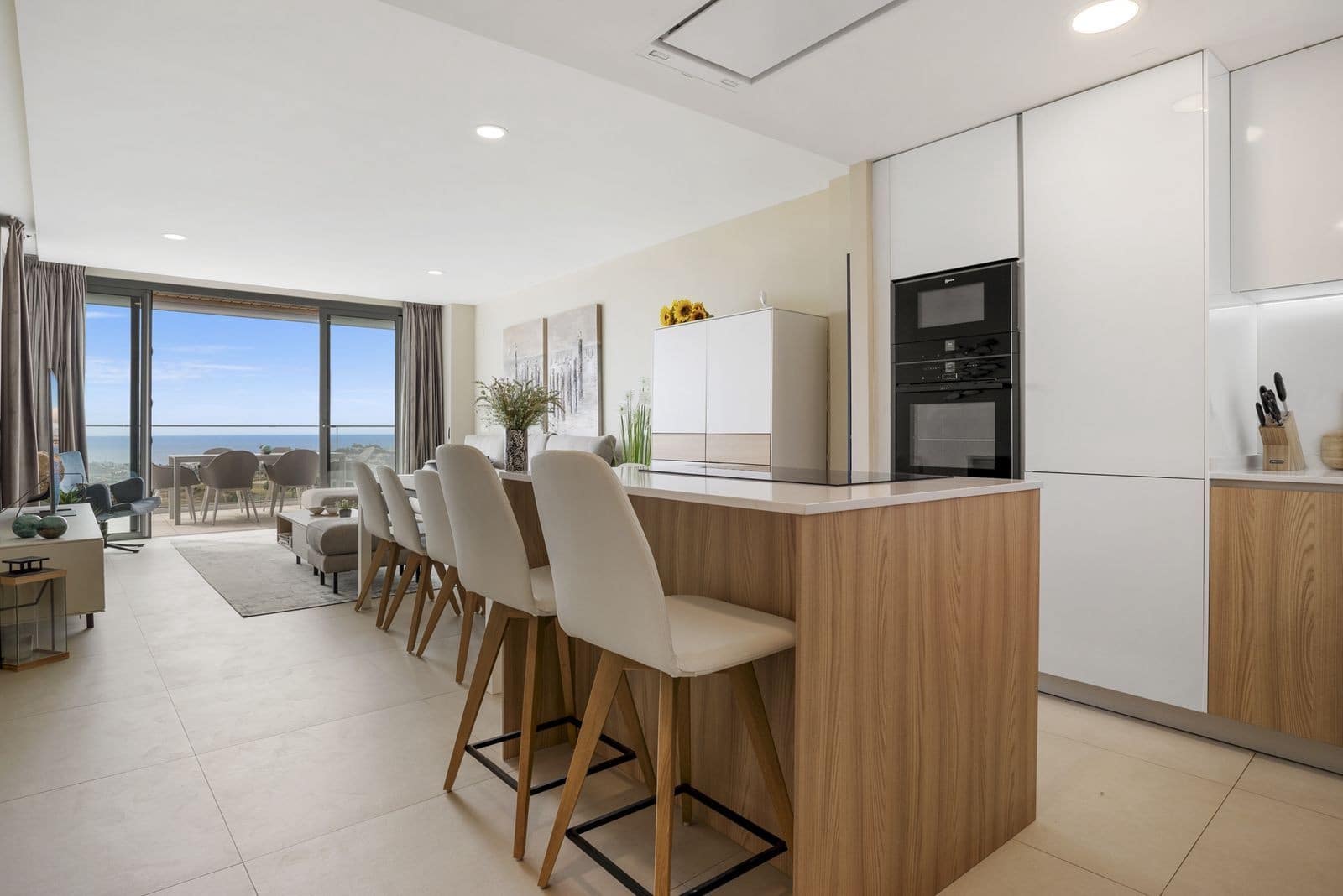 2 bedroom Apartment for sale in La Cala de Mijas with pool garage - € 675,000 (Ref: 9003117)