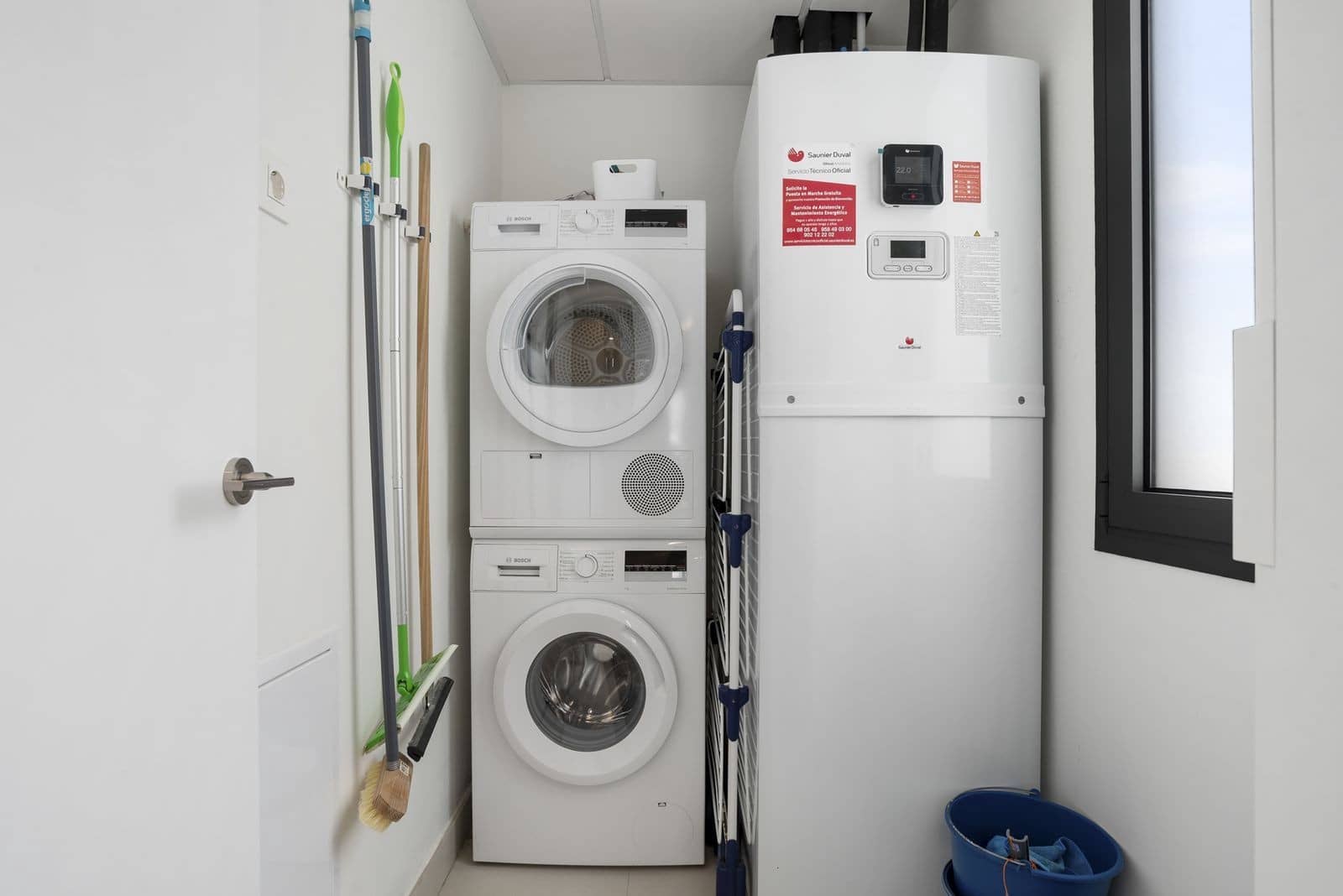 2 bedroom Apartment for sale in La Cala de Mijas with pool garage - € 675,000 (Ref: 9003117)