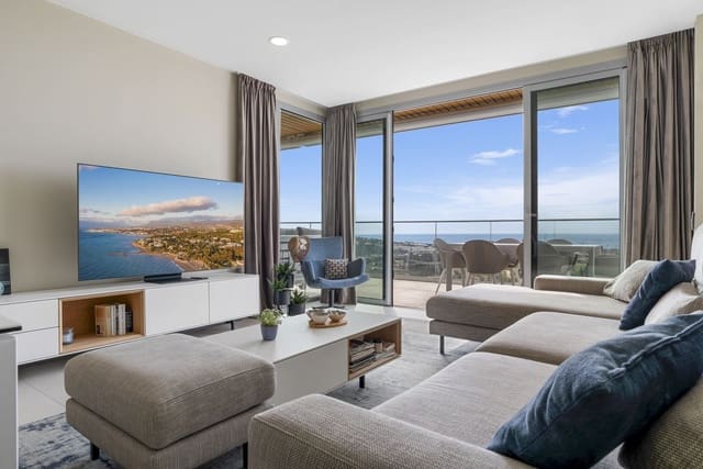 2 sovrum Lägenhet till salu i La Cala de Mijas, Mijas med pool garage - 675 000 € (Ref: 9003117)