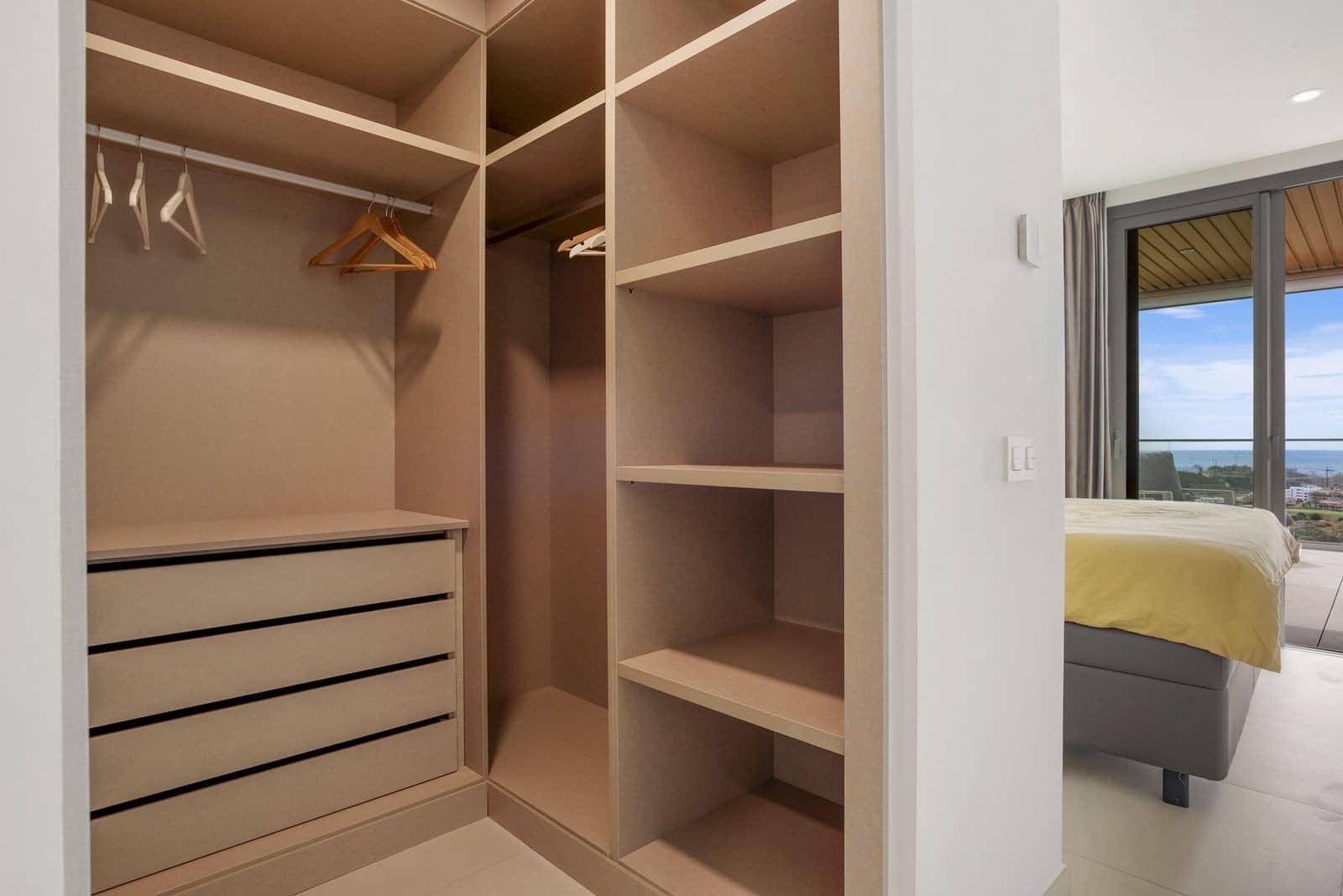 2 bedroom Apartment for sale in La Cala de Mijas with pool garage - € 675,000 (Ref: 9003117)