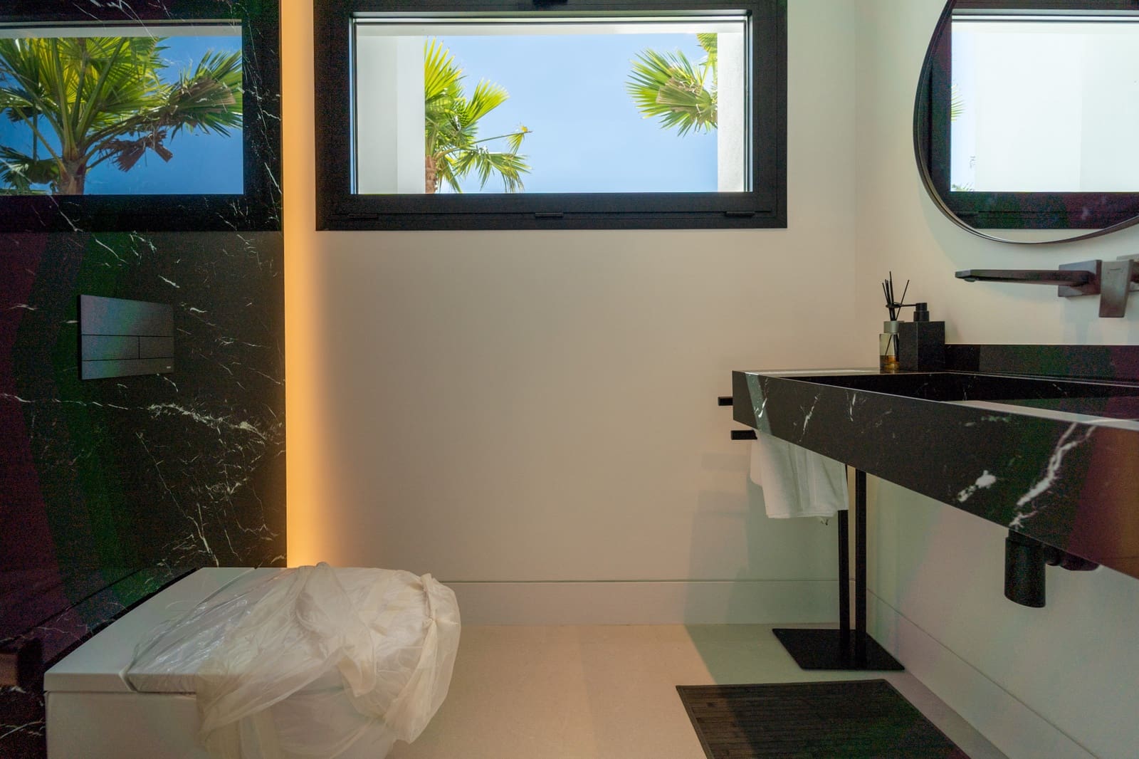 5 sovrum Villa till salu i Nueva Andalucia med pool garage - 4 700 000 € (Ref: 9005015)