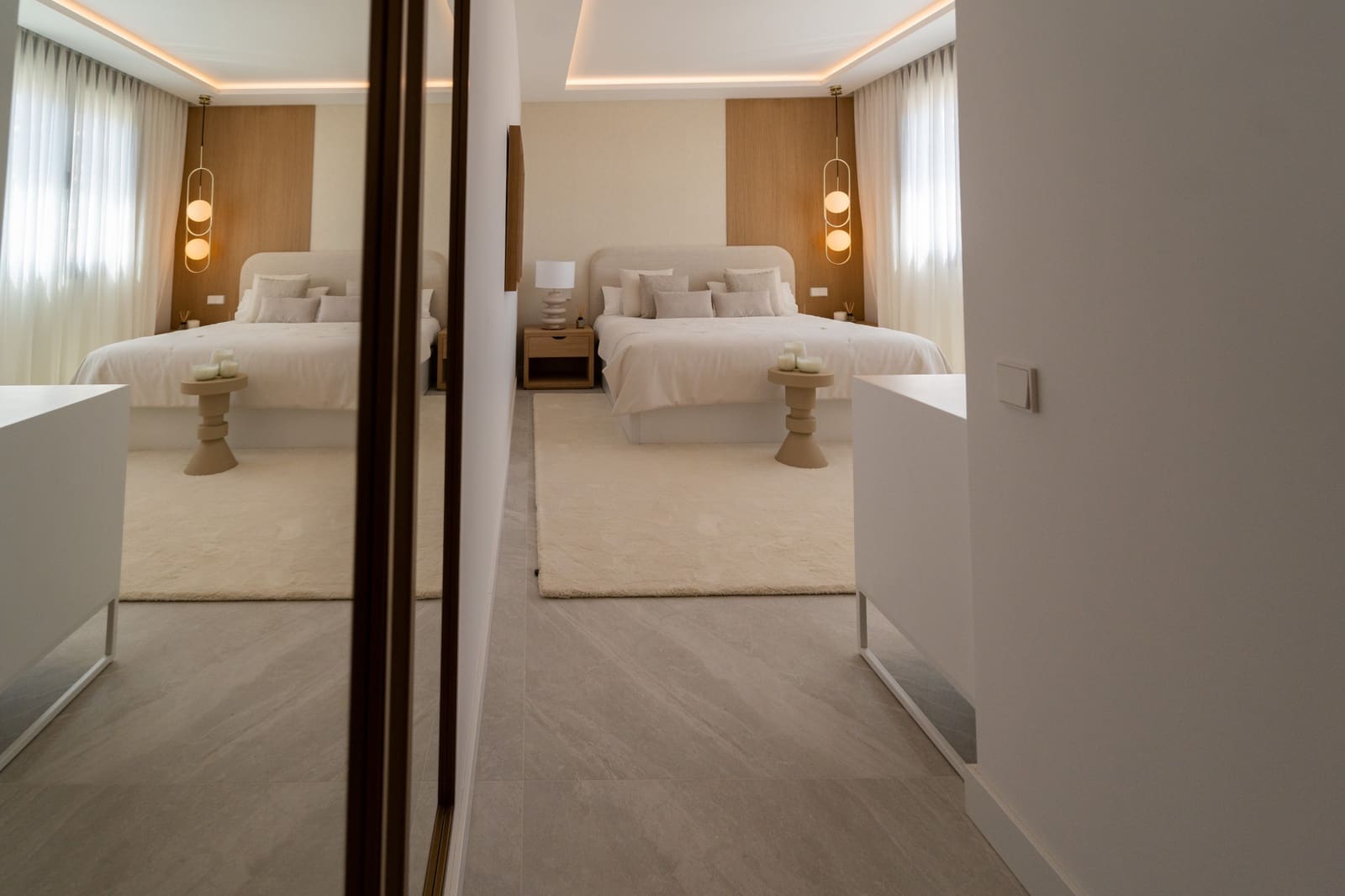 3 bedroom Apartment for sale in Marbella with pool garage - € 1,595,000 (Ref: 9042400)