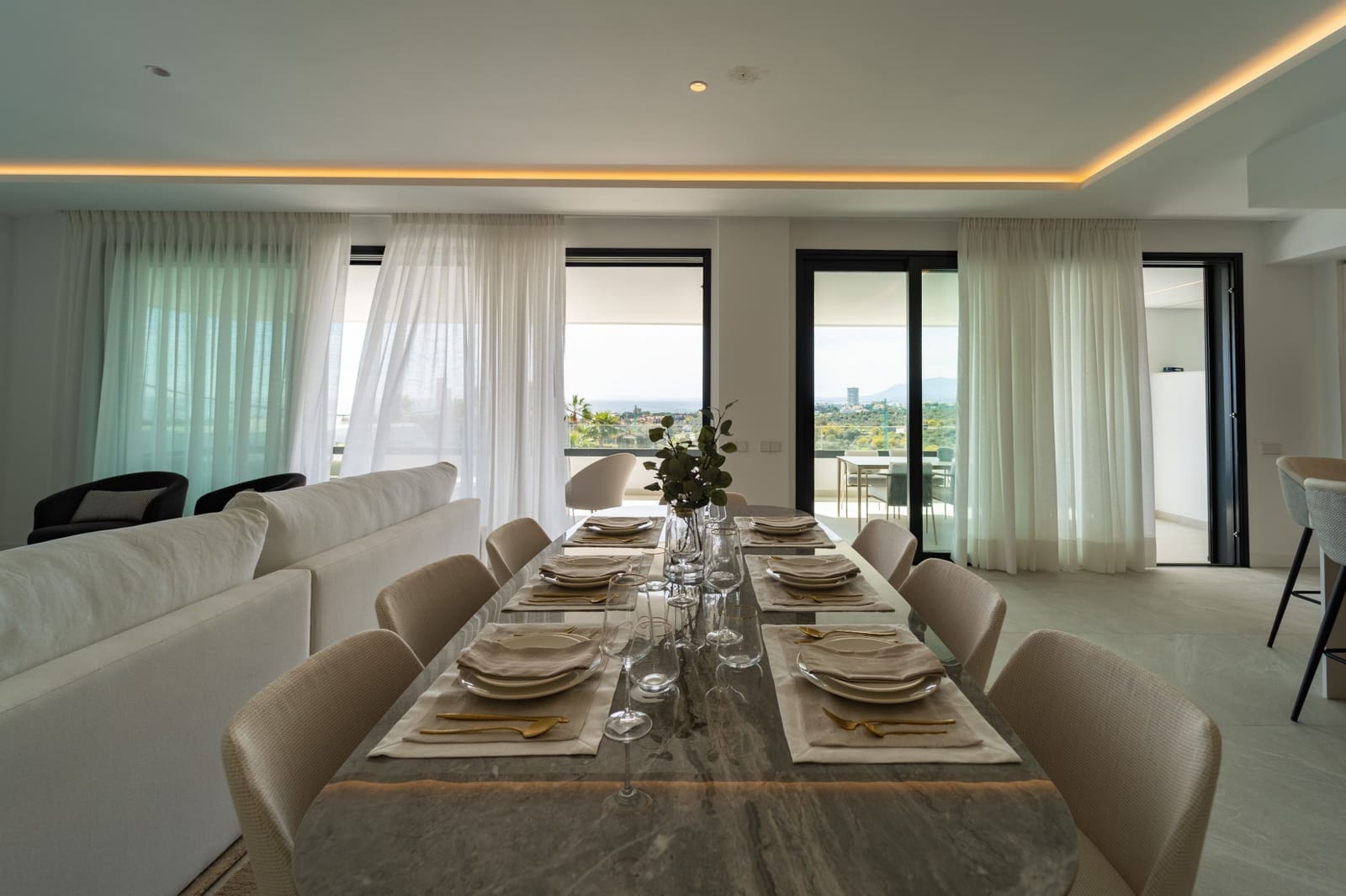 3 chambre Appartement à vendre à Marbella avec piscine garage - 1 595 000 € (Ref: 9042400)