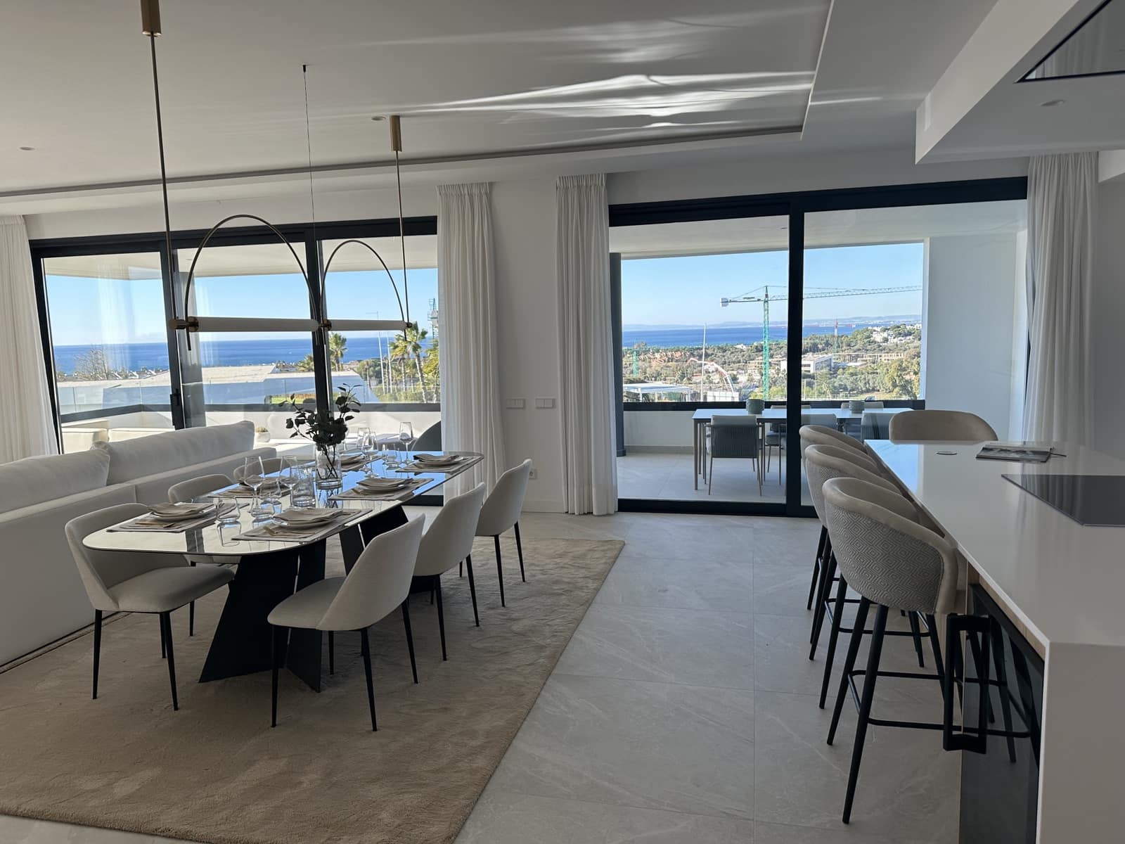 3 chambre Appartement à vendre à Marbella avec piscine garage - 1 595 000 € (Ref: 9042400)