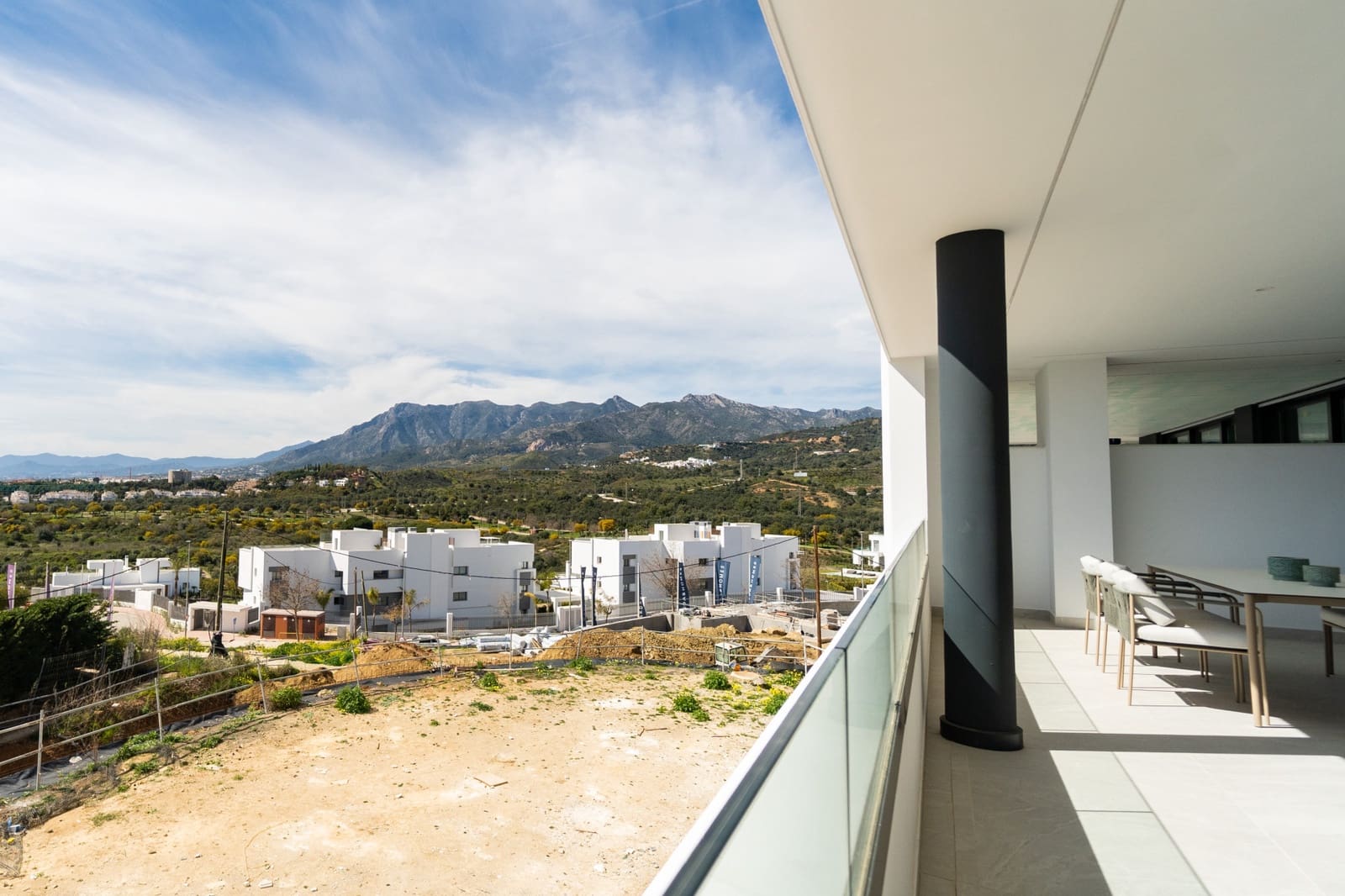 3 chambre Appartement à vendre à Marbella avec piscine garage - 1 595 000 € (Ref: 9042400)