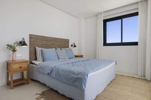 3 sovrum Lägenhet till salu i Carvajal, Fuengirola med pool garage - 800 000 € (Ref: 9089884)