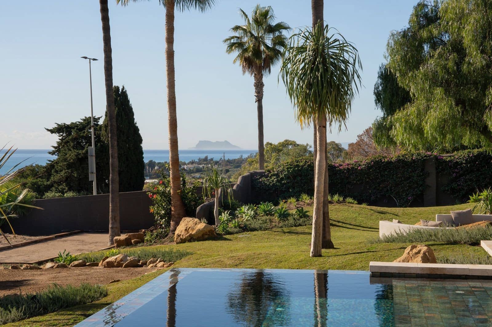 5 bedroom Villa for sale in New Golden Mile with pool - € 3,970,000 (Ref: 9099206)