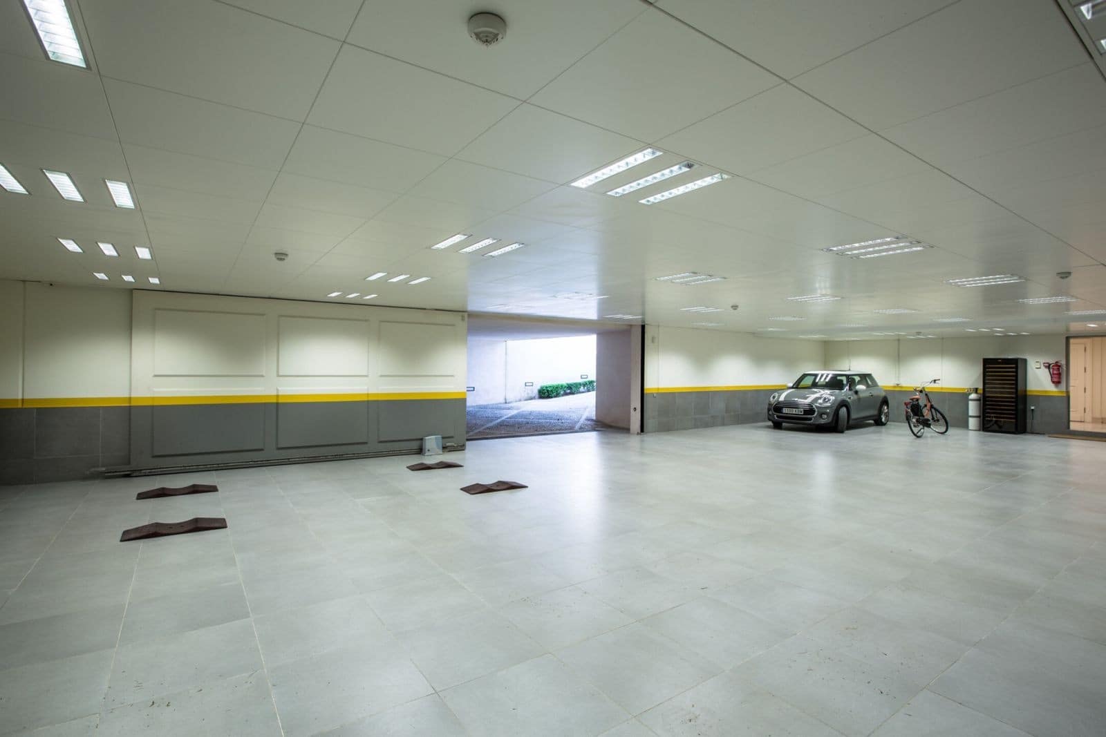 7 bedroom Villa for sale in Marbella with pool garage - € 10,700,000 (Ref: 9099207)