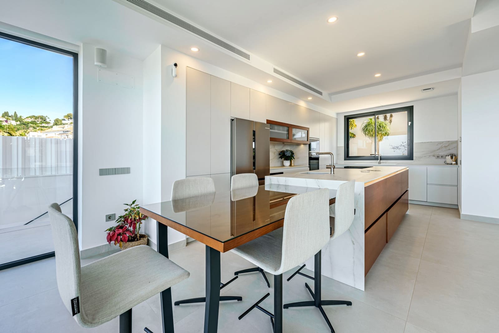 4 soverom Villa til salgs i Benalmadena Costa med svømmebasseng garasje - € 2 600 000 (Ref: 9100818)