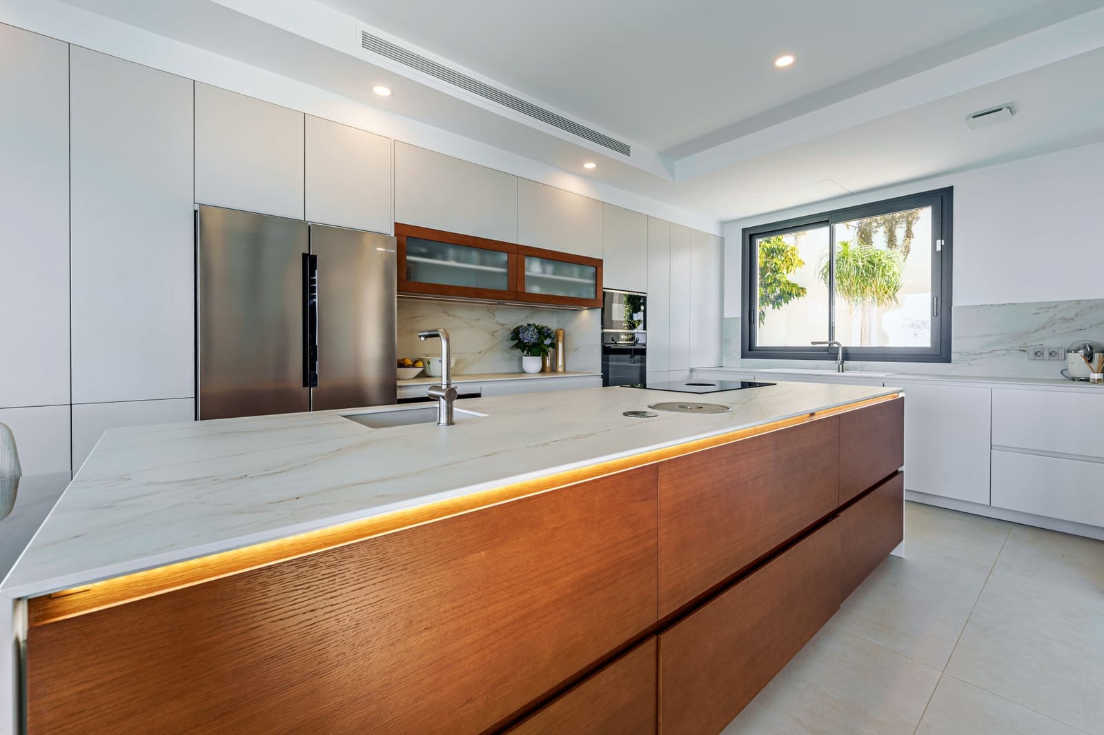 4 soverom Villa til salgs i Benalmadena Costa med svømmebasseng garasje - € 2 600 000 (Ref: 9100818)