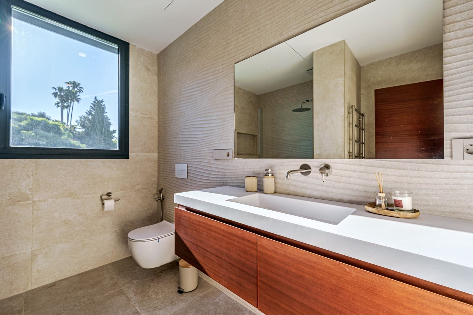 4 soverom Villa til salgs i Benalmadena Costa med svømmebasseng garasje - € 2 600 000 (Ref: 9100818)