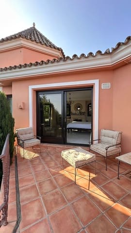 6 sovrum Villa till salu i Marbella med pool garage - 4 900 000 € (Ref: 9100822)