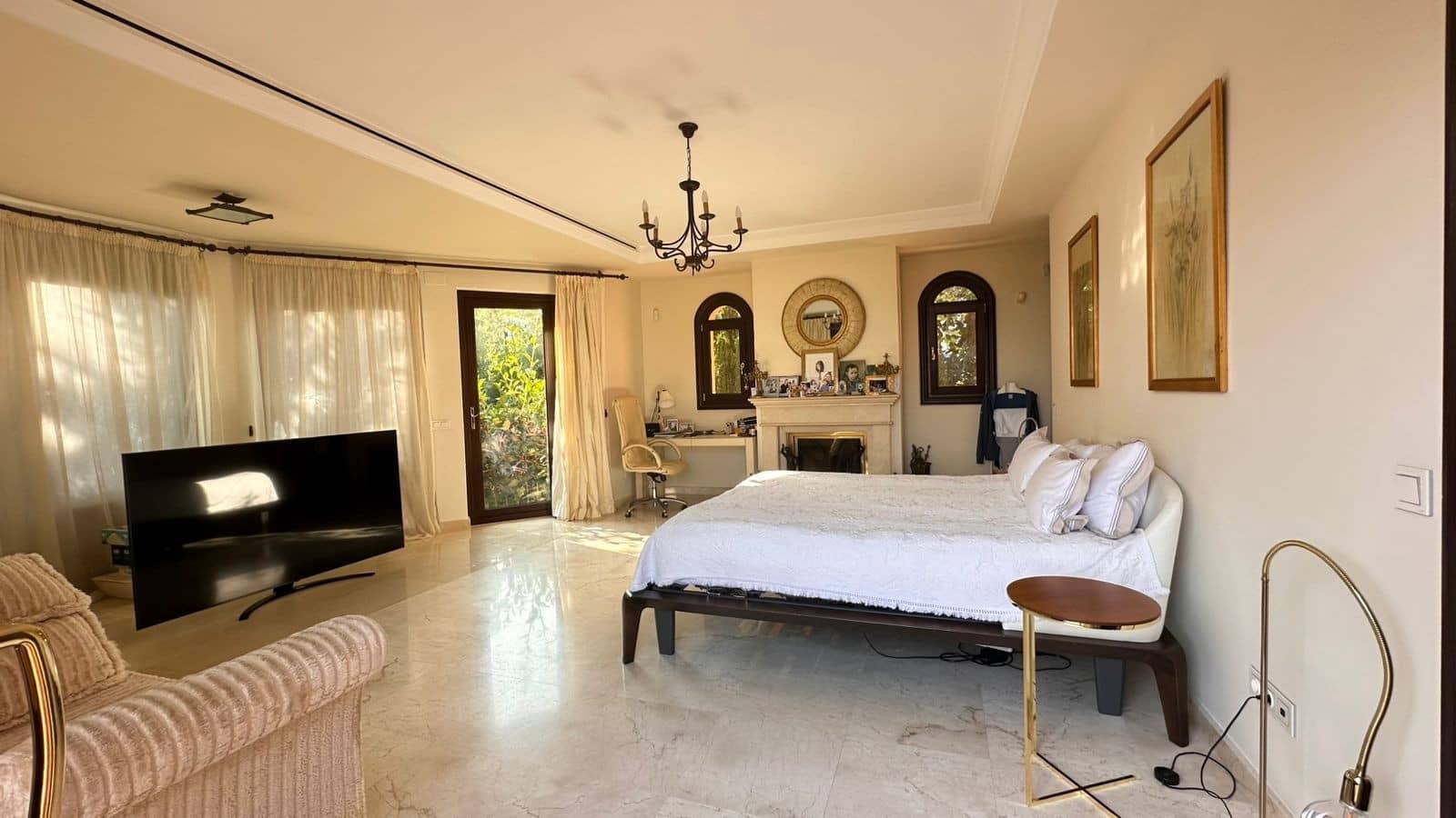 6 Zimmer Villa zu verkaufen in Marbella mit Pool Garage - 4.900.000 € (Ref: 9100822)