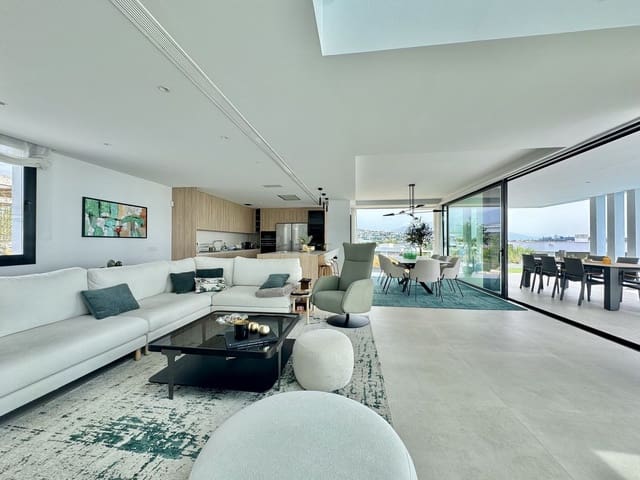 6 slaapkamer Villa te koop in Cancelada, Estepona met zwembad garage - € 2.980.000 (Ref: 9100823)