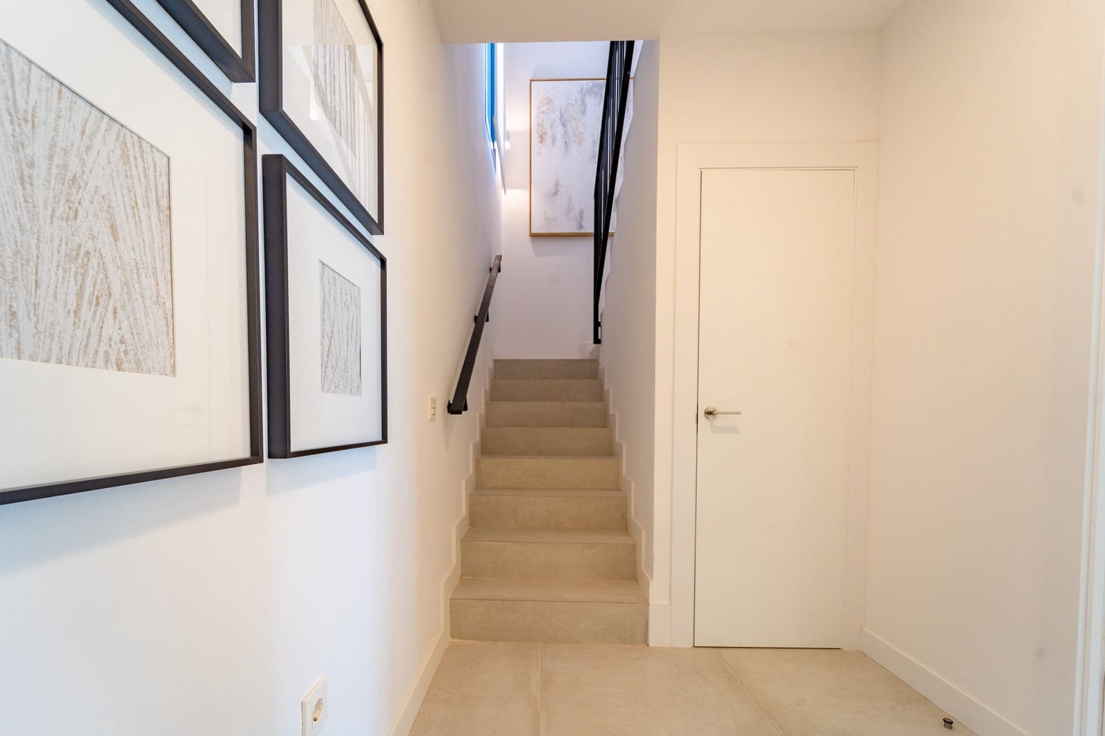 3 soveværelse Semi-Rækkehus til salg i La Cala de Mijas med swimmingpool garage - € 800.000 (Ref: 9118823)