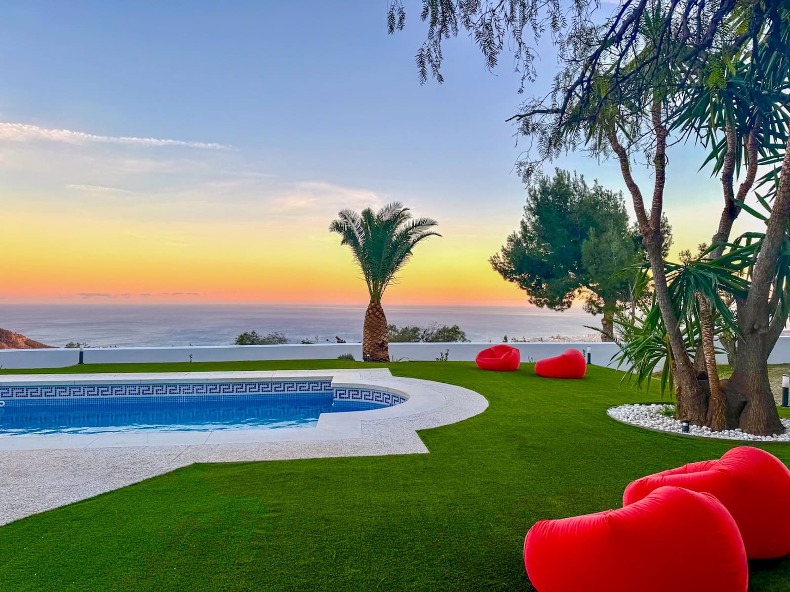 3 bedroom Villa for sale in Mijas with pool garage - € 1,575,000 (Ref: 9129819)