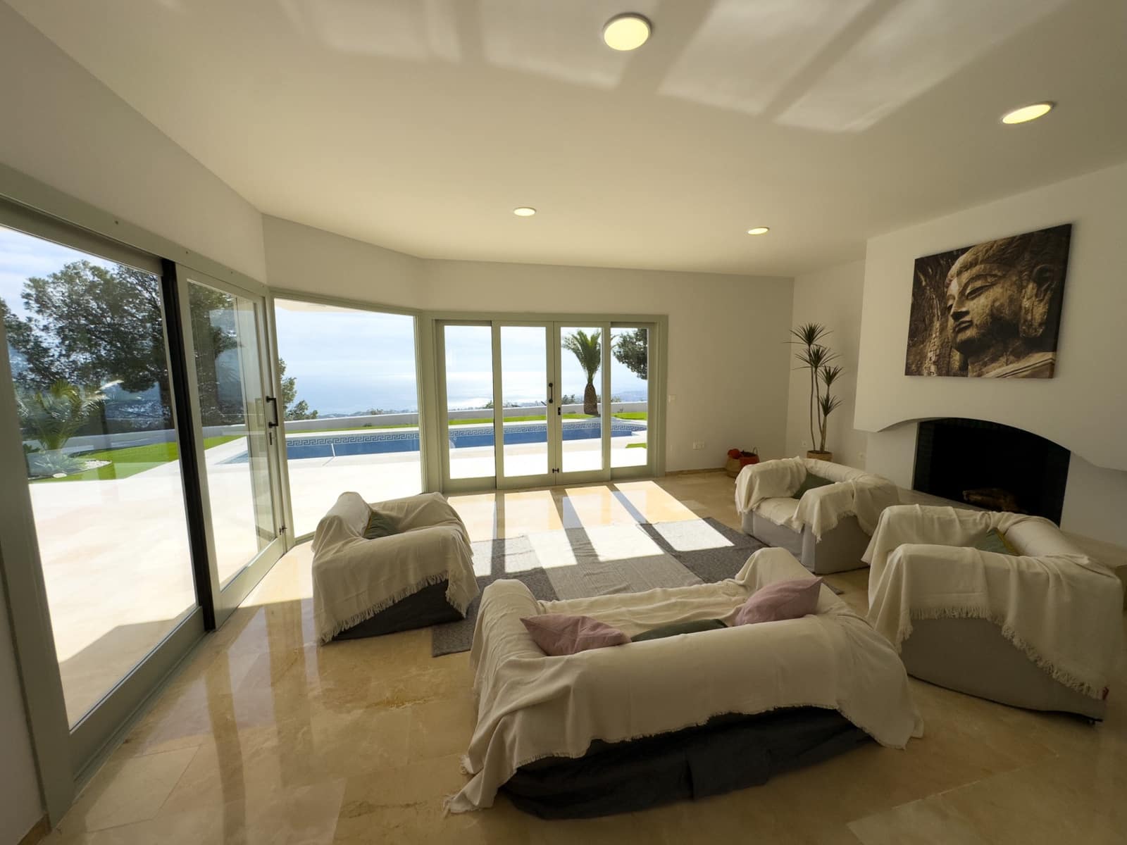 3 bedroom Villa for sale in Mijas with pool garage - € 1,575,000 (Ref: 9129819)