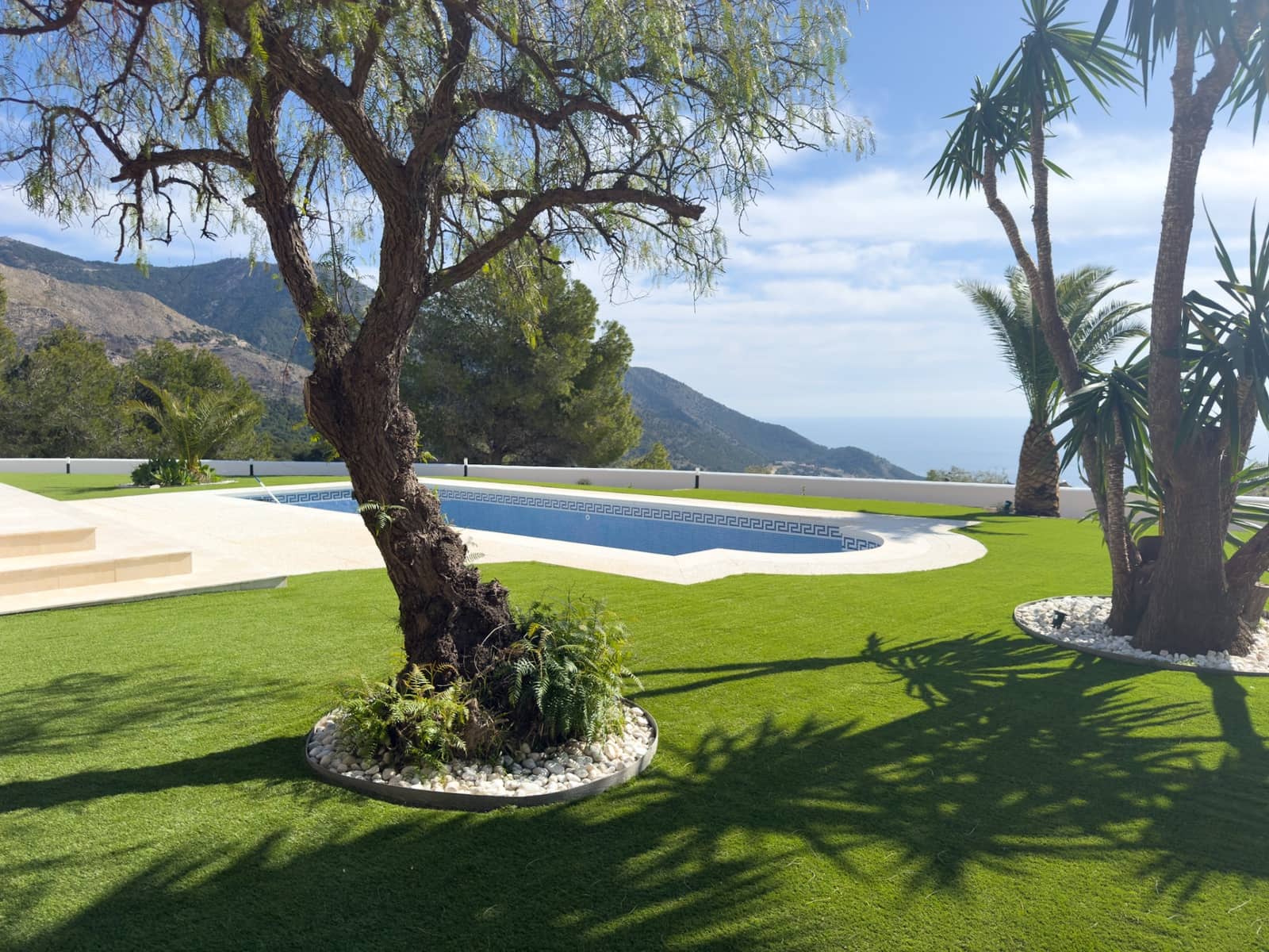 3 bedroom Villa for sale in Mijas with pool garage - € 1,575,000 (Ref: 9129819)