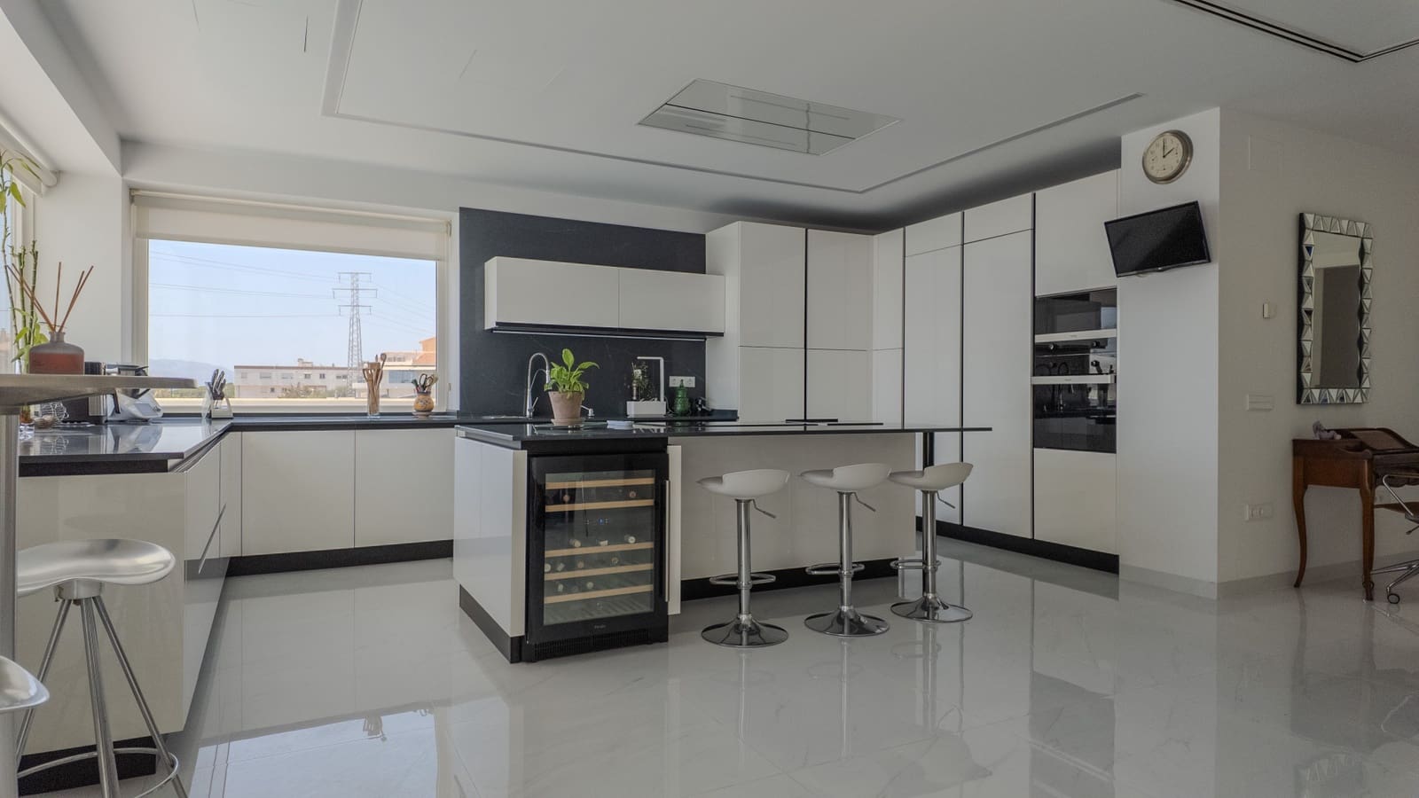 4 sypialnia Willa na sprzedaż w Miasto Malaga z basenem garażem - 1 750 000 € (Ref: 9134550)