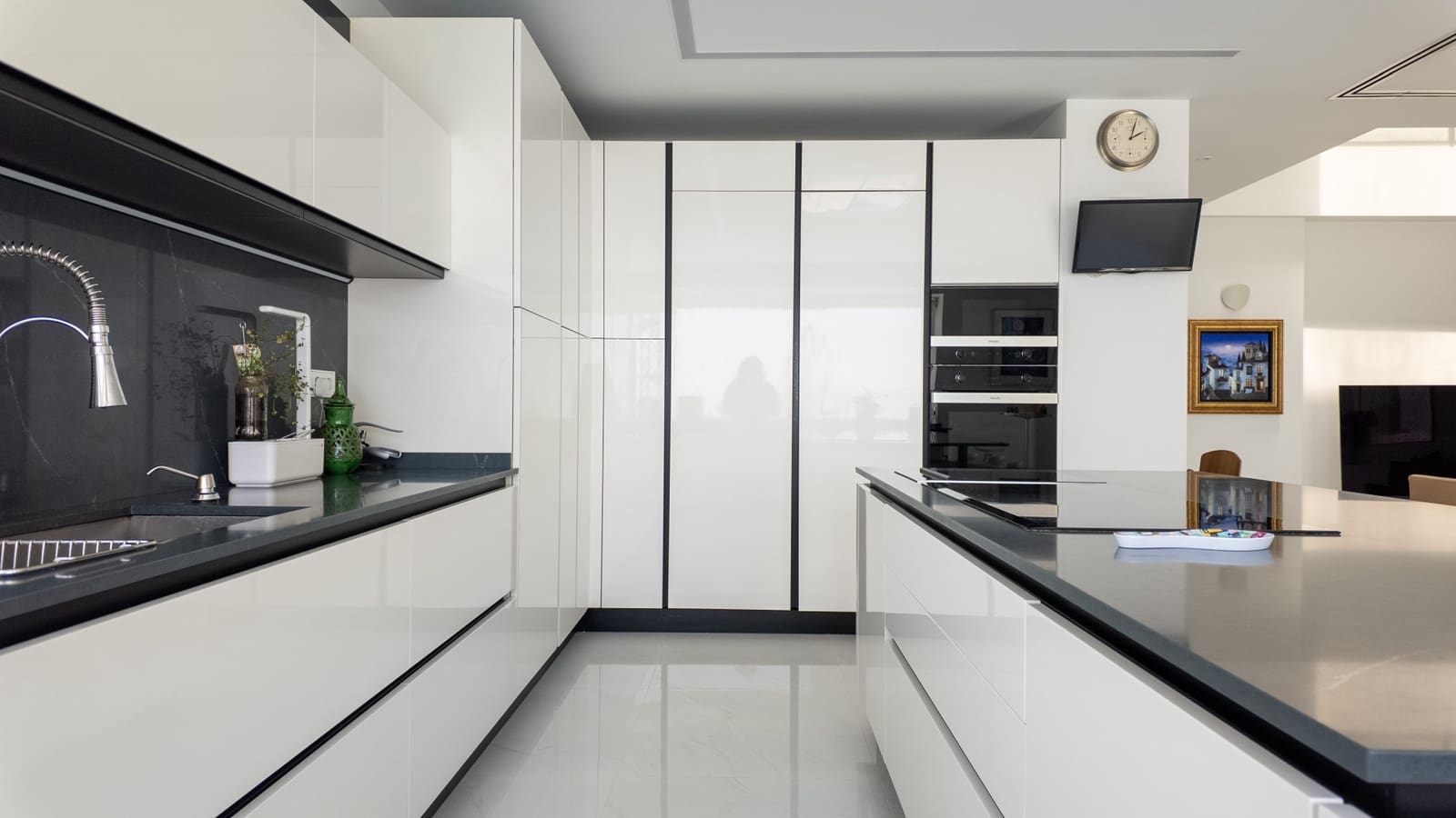 4 sypialnia Willa na sprzedaż w Miasto Malaga z basenem garażem - 1 750 000 € (Ref: 9134550)