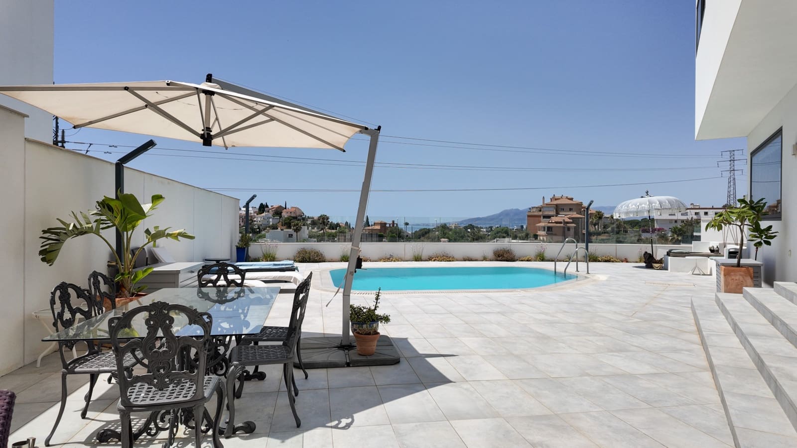 4 sypialnia Willa na sprzedaż w Miasto Malaga z basenem garażem - 1 750 000 € (Ref: 9134550)