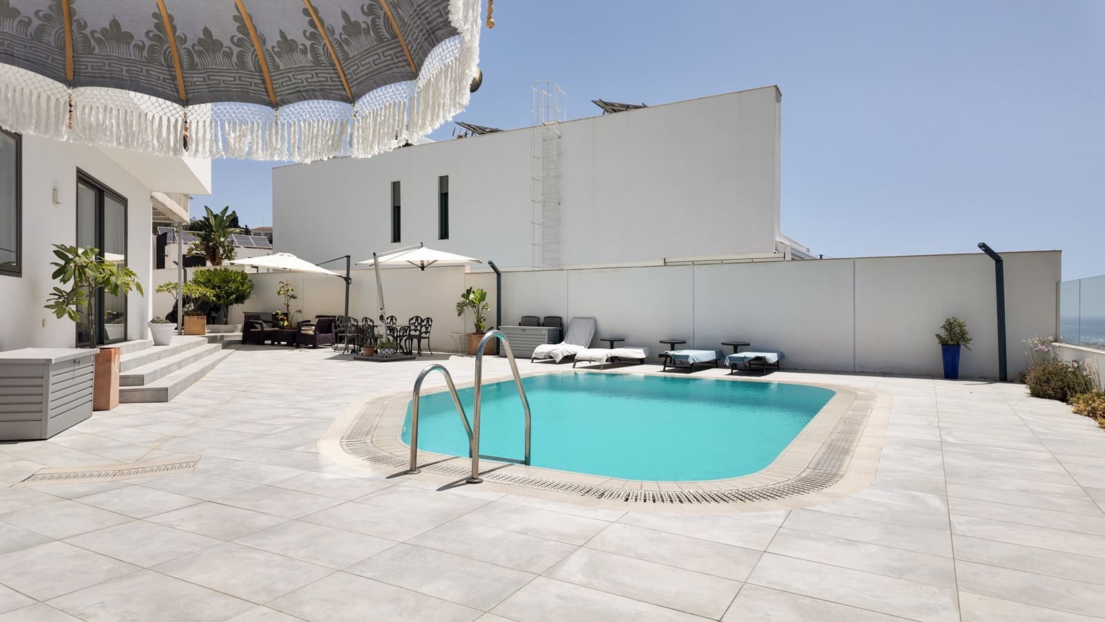 4 sypialnia Willa na sprzedaż w Miasto Malaga z basenem garażem - 1 750 000 € (Ref: 9134550)