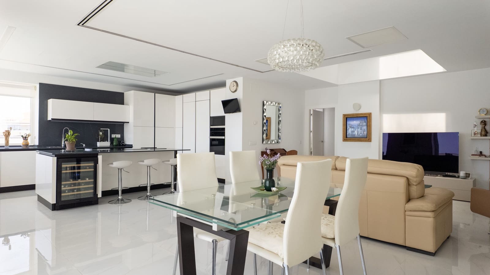 4 sypialnia Willa na sprzedaż w Miasto Malaga z basenem garażem - 1 750 000 € (Ref: 9134550)