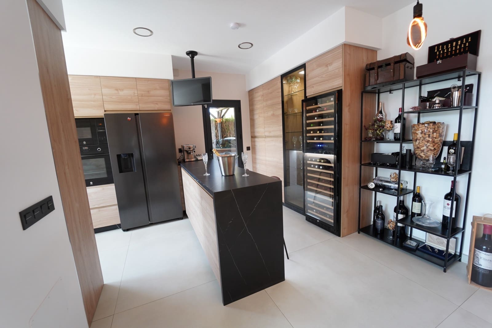 3 bedroom Villa for sale in Mijas Costa with pool garage - € 1,485,000 (Ref: 9141673)