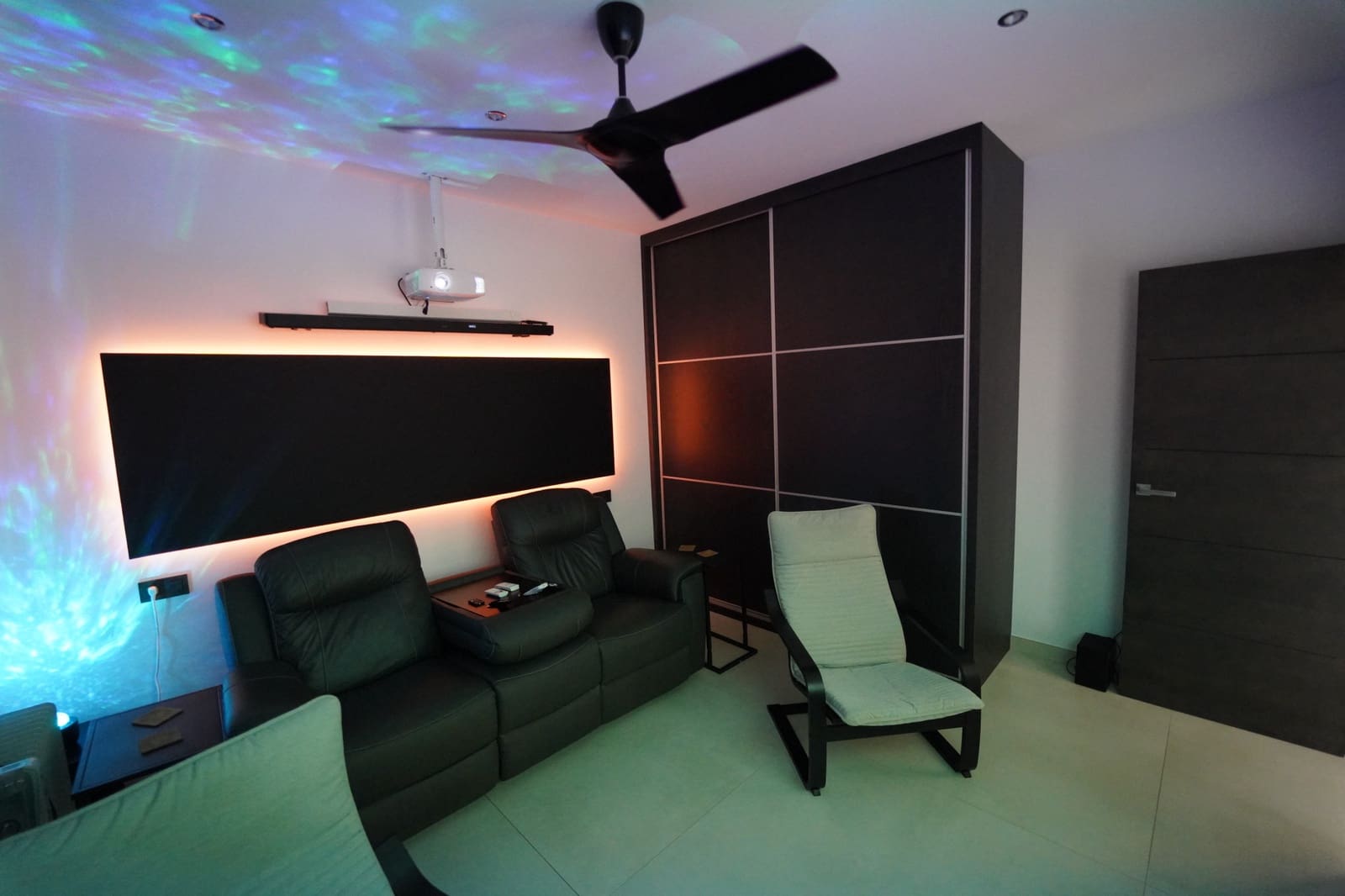 3 bedroom Villa for sale in Mijas Costa with pool garage - € 1,485,000 (Ref: 9141673)