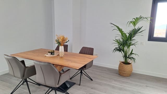 2 sypialnia Apartament na sprzedaż w Miasto Málaga z basenem - 795 000 € (Ref: 9145615)